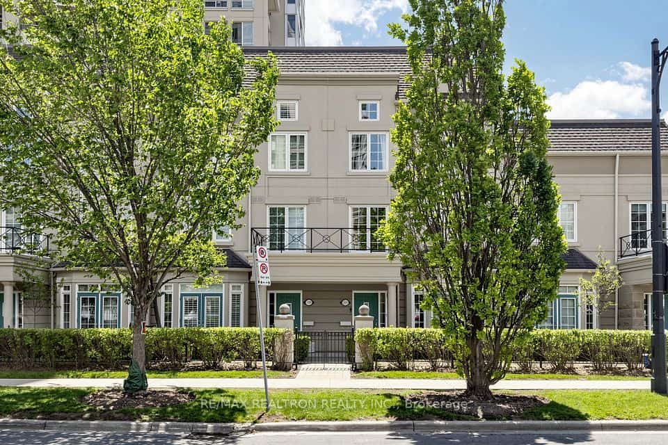 3 Rean Drive, Toronto