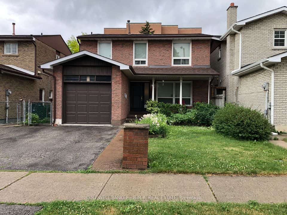 5 Brownridge Crescent, Toronto, ON M9V 4M4