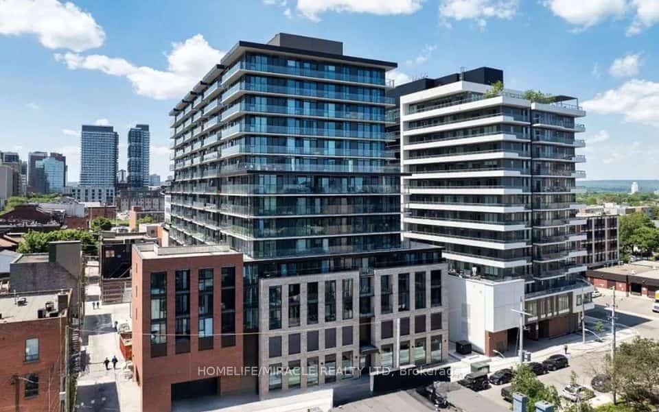1 Jarvis Street #521, Hamilton, ON L8R 3J2