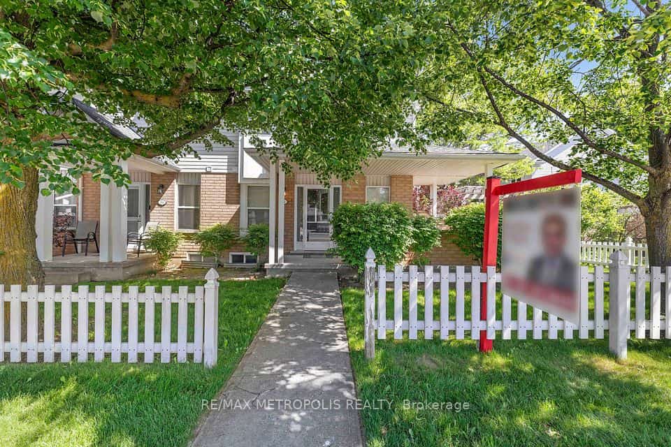 426 Grange Road #53, Guelph, ON N1E 7E4