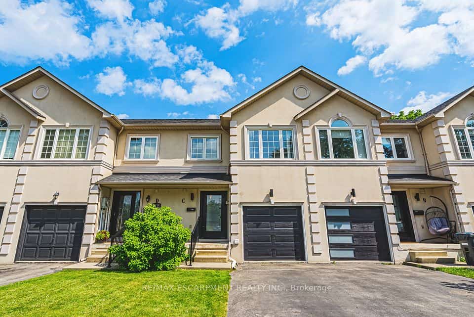 2116 Prospect Street, Burlington, ON L7R 1Y9