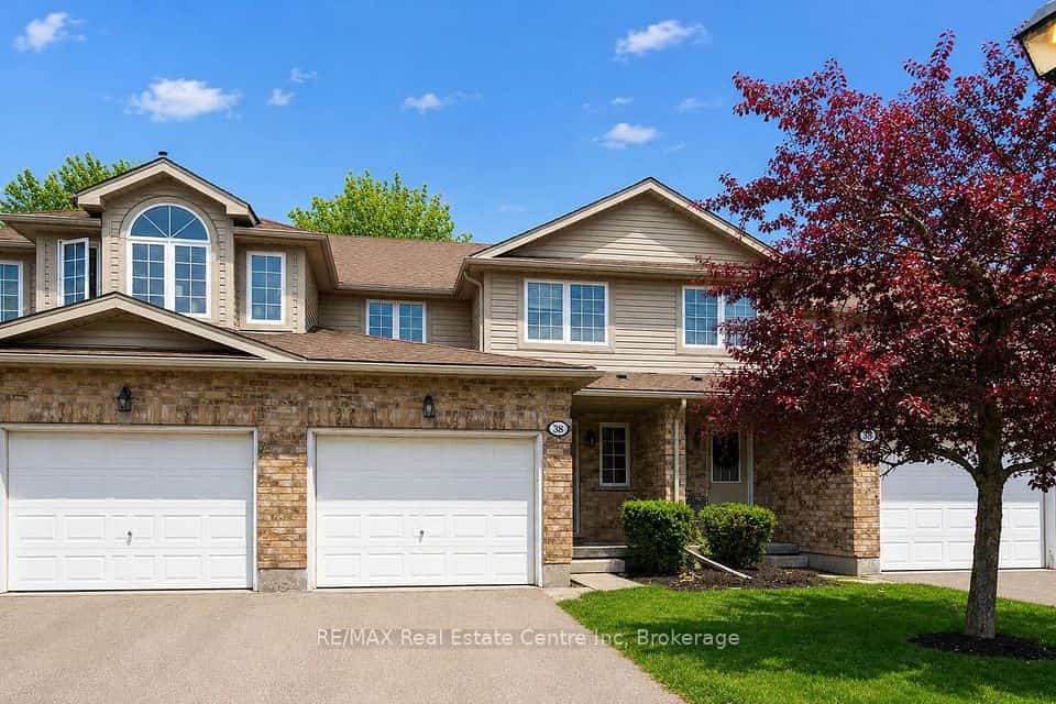 210 Dawn Avenue, Guelph, Guelph