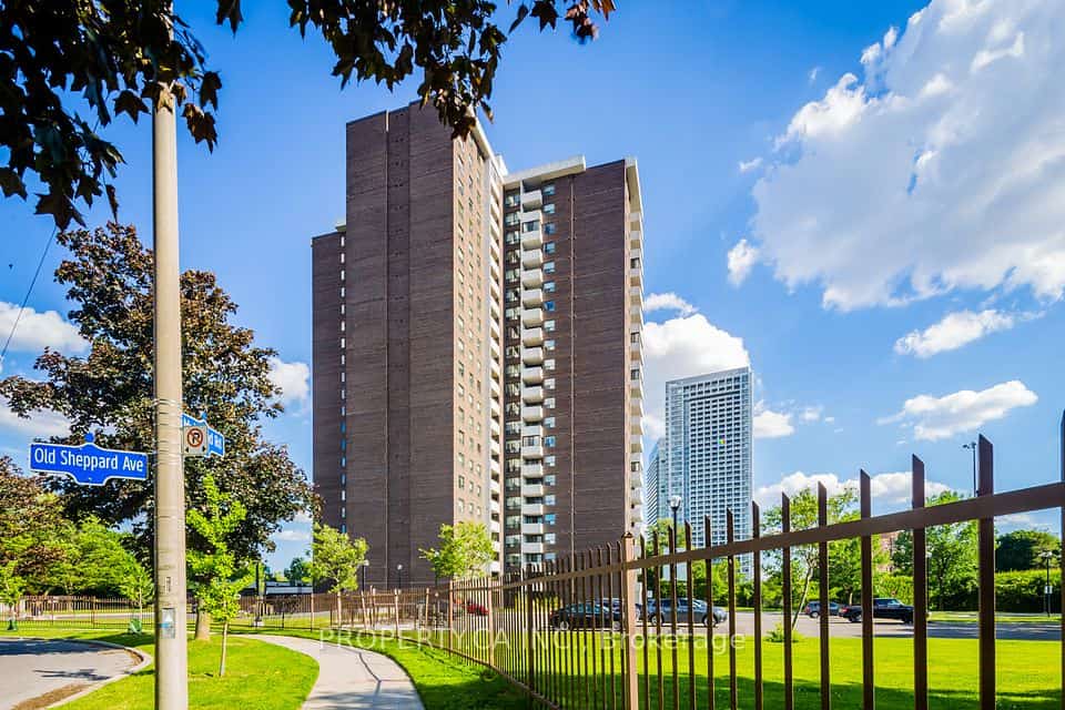5 Old Sheppard Avenue #1003, Toronto, ON M2J 4K3