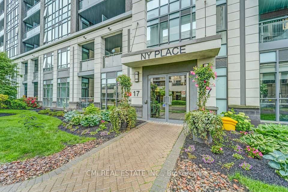 NY Place, Toronto