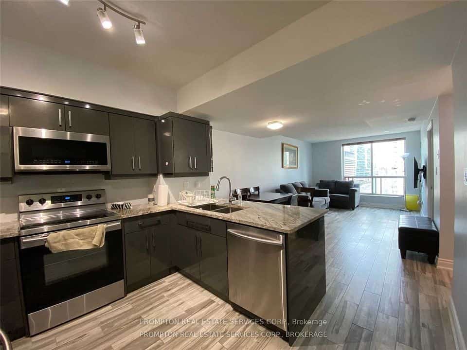 410 Queens Quay Way W #1505, Toronto, ON M5V 3T1