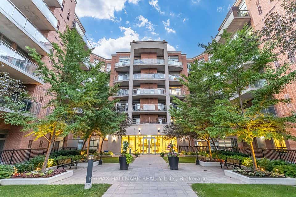 281 Woodbridge Avenue #PH631, Vaughan, ON L4L 0C6