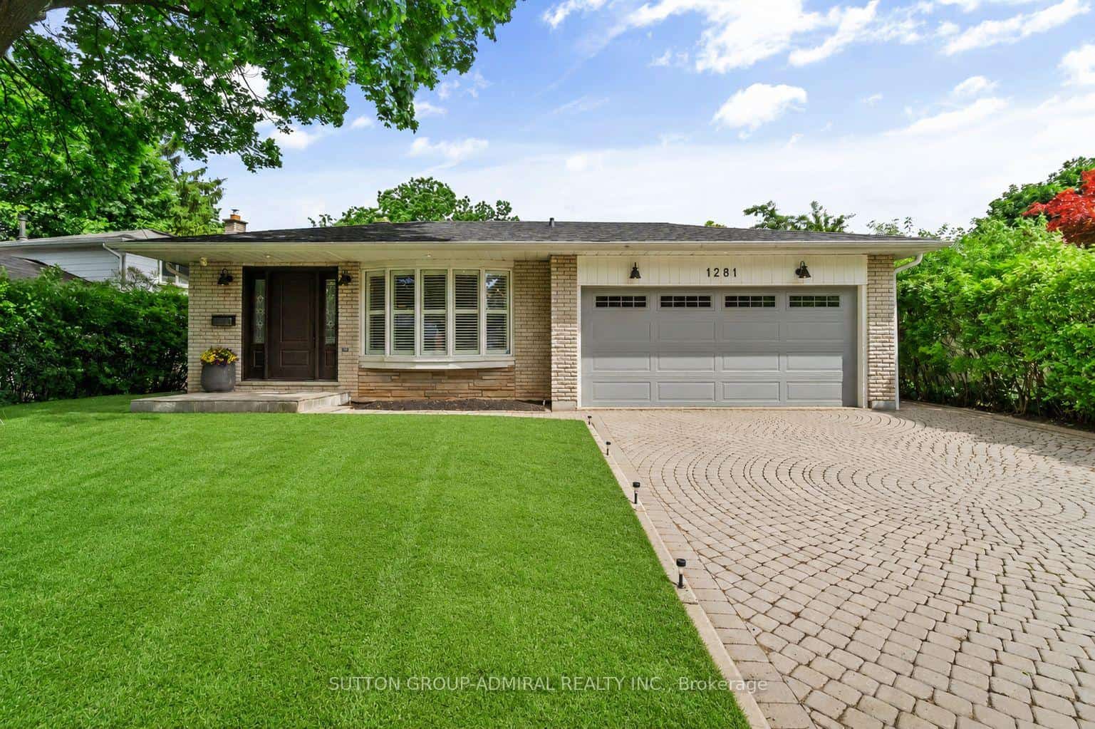 1281 Landfair Crescent, Oakville, ON L6H 2N5