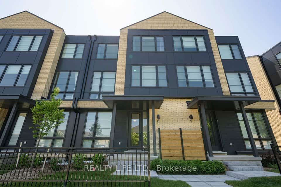2273 Turnberry Road #6, Burlington, ON L7M 2B2
