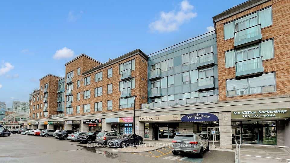 7398 Yonge Street #111, Vaughan, ON L4J 8J2