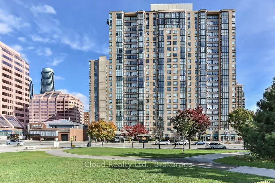 285 Enfield Place #2111, Mississauga, ON L5B 3Y6