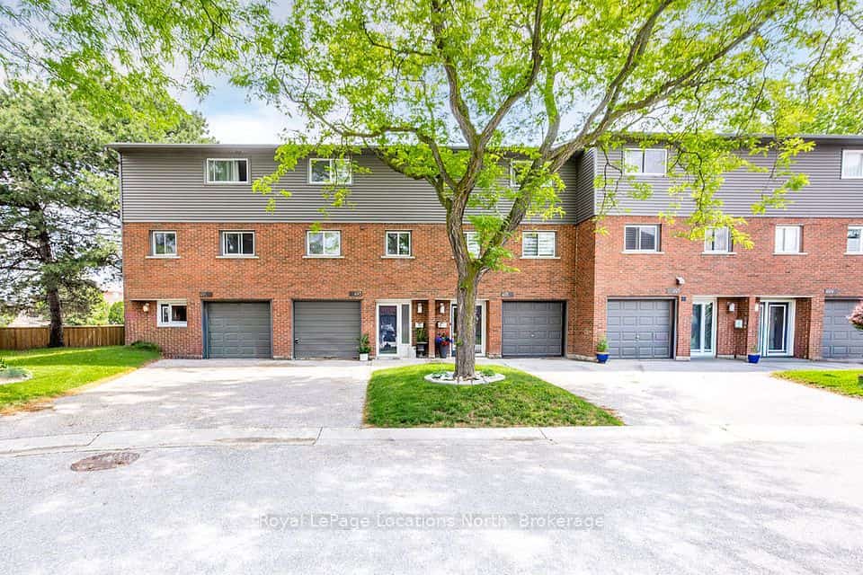 493 ONTARIO Street, Collingwood, ON L9Y 4B9