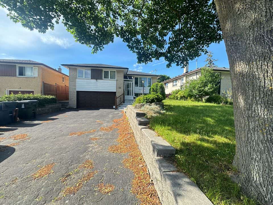 35 Westhumber Boulevard, Toronto, ON M9W 3M5