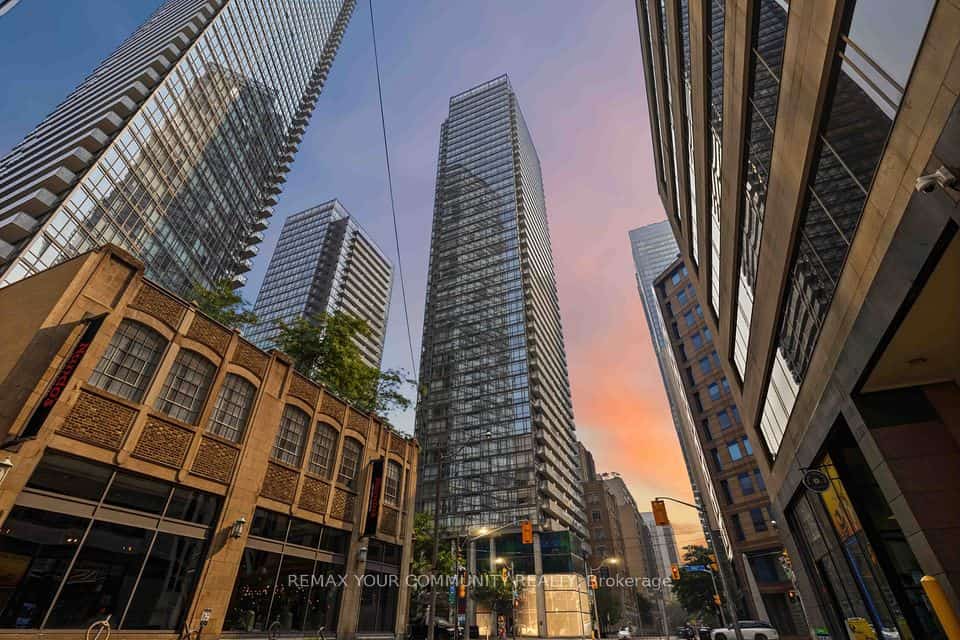 38 Grenville Street, Toronto