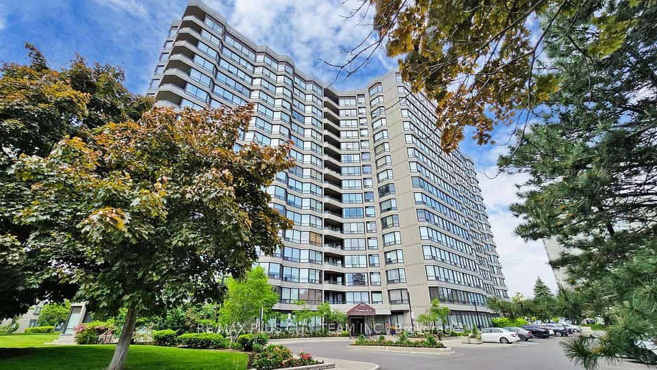 7440 Bathurst Street #410, Vaughan, ON L4J 7K8