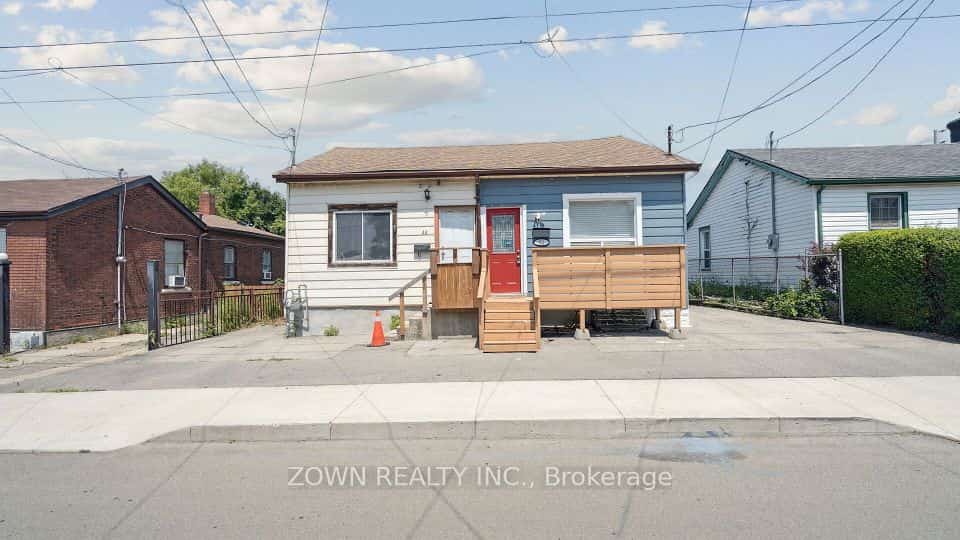 64 Sheaffe Street, Hamilton, ON L8R 2E9
