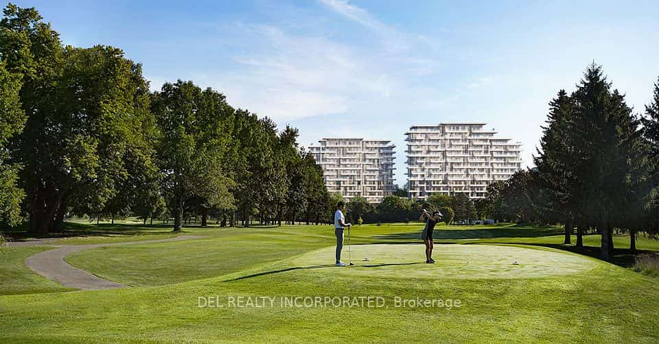 399 Royal Orchard Boulevard #318, Markham, ON L3T 0H3