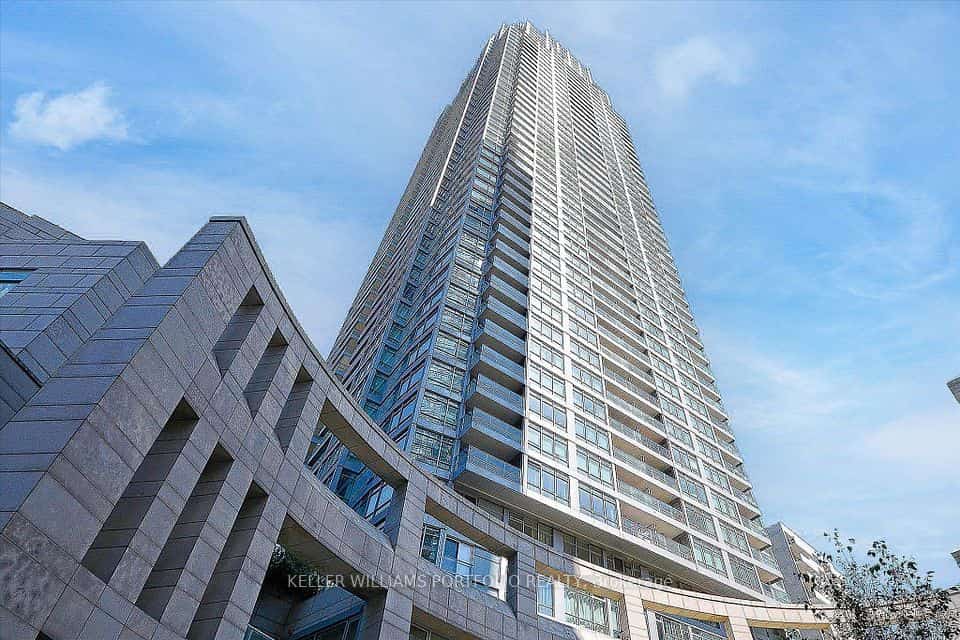 2191 Yonge Street #4111, Toronto, ON M4S 3H8