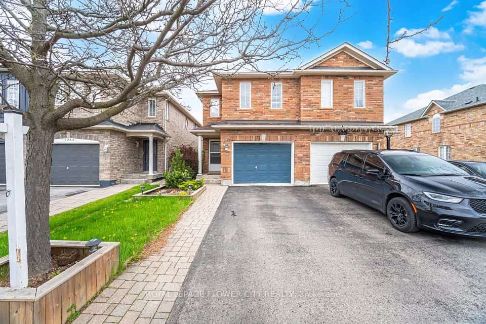 1248 Newell Street, Milton, ON L9T 5R9