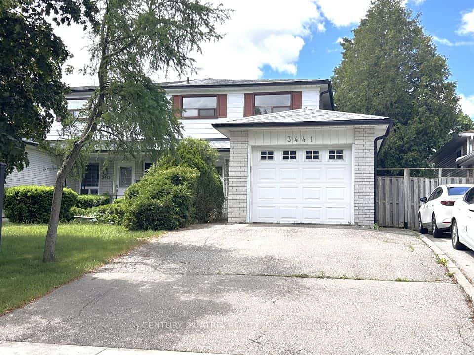 3441 Oakglade Crescent, Mississauga, ON L5C 1X4