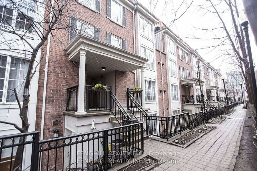 3 Everson Drive #208, Toronto, ON M2N 7C2