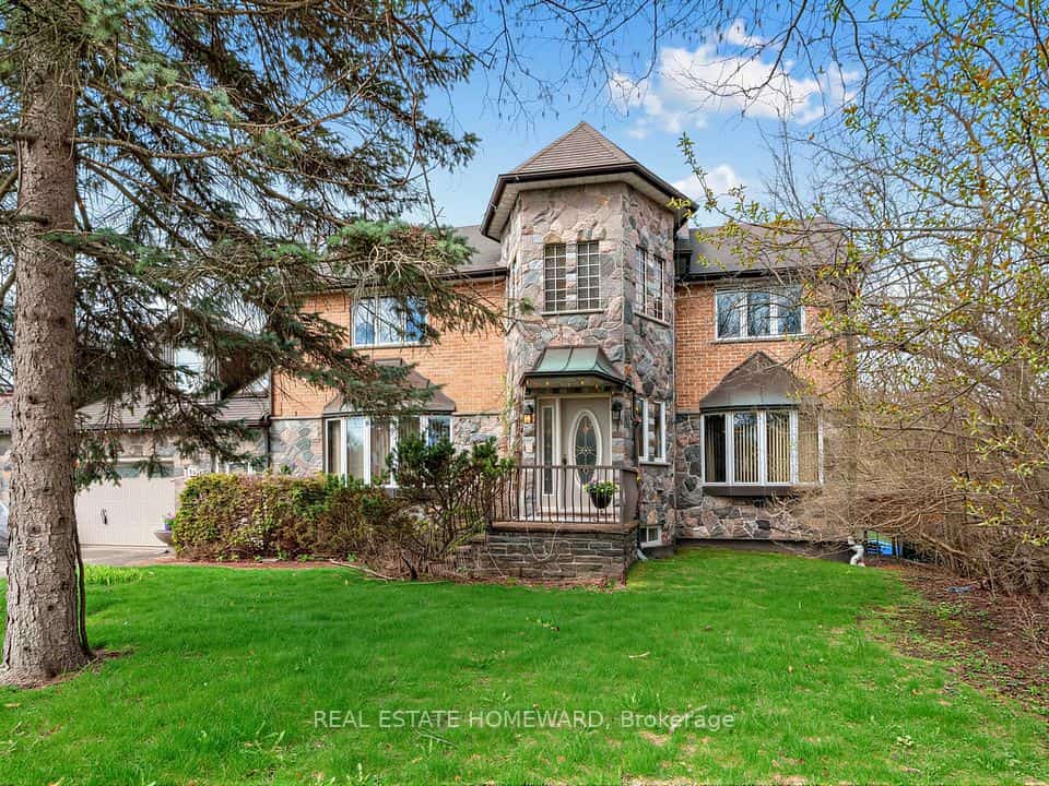38 Centennial Road, Toronto, ON M1C 1Z1