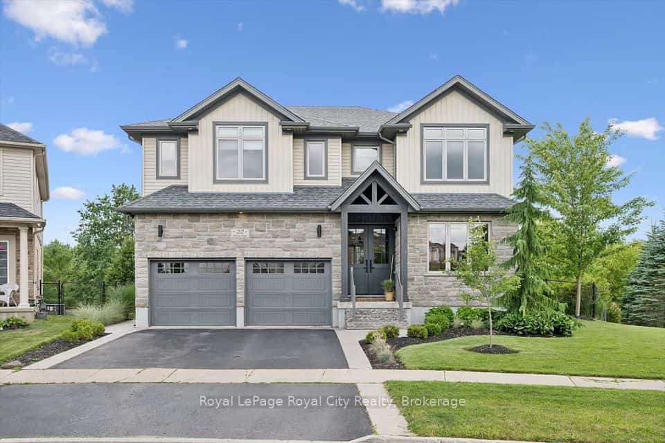 22 Hilltop Road, Guelph, ON N1E 7L4