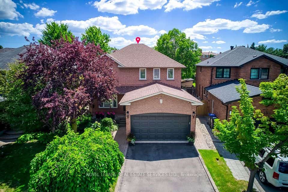 4544 The Gallops, Mississauga, ON L5M 3A8