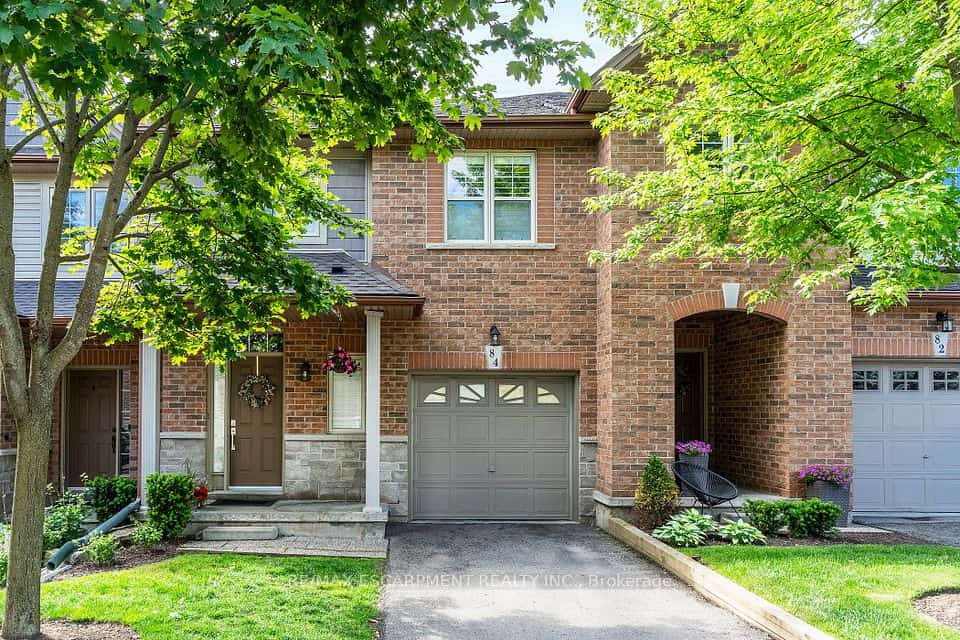 84 Myers Lane, Hamilton, ON L9G 0A5
