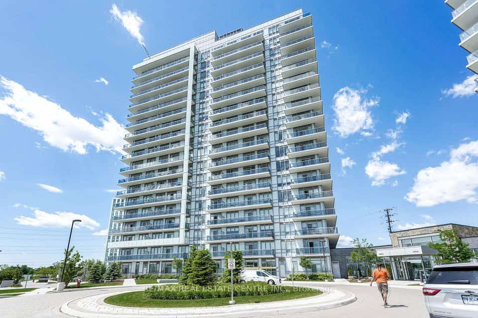 4677 Glen Erin Drive #802, Mississauga, ON L5M 2E3