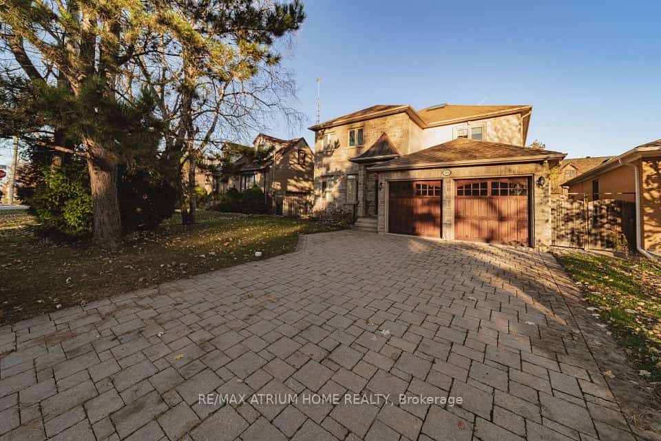 116 Church Avenue, Toronto, ON M2N 4G2
