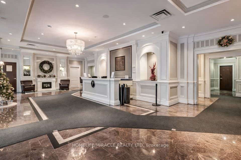 8 Rosebank Drive #5K, Toronto, ON M1B 5Z3
