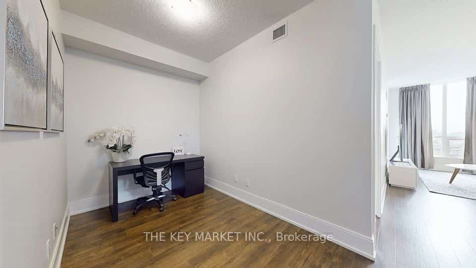 15 Viking Lane #801, Toronto, ON M9B 0A4