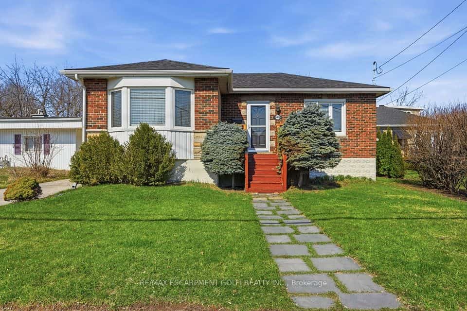 848 UPPER WELLINGTON Street, Hamilton, ON L9A 3R9