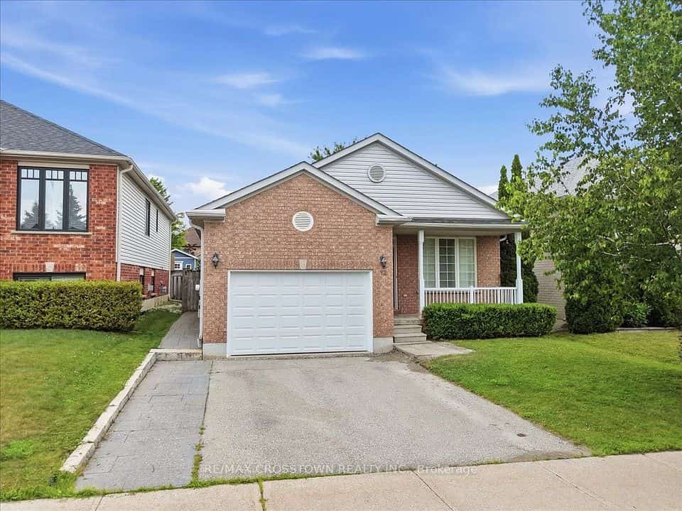 12 Dr. Jones Drive, King, ON L0G 1T0