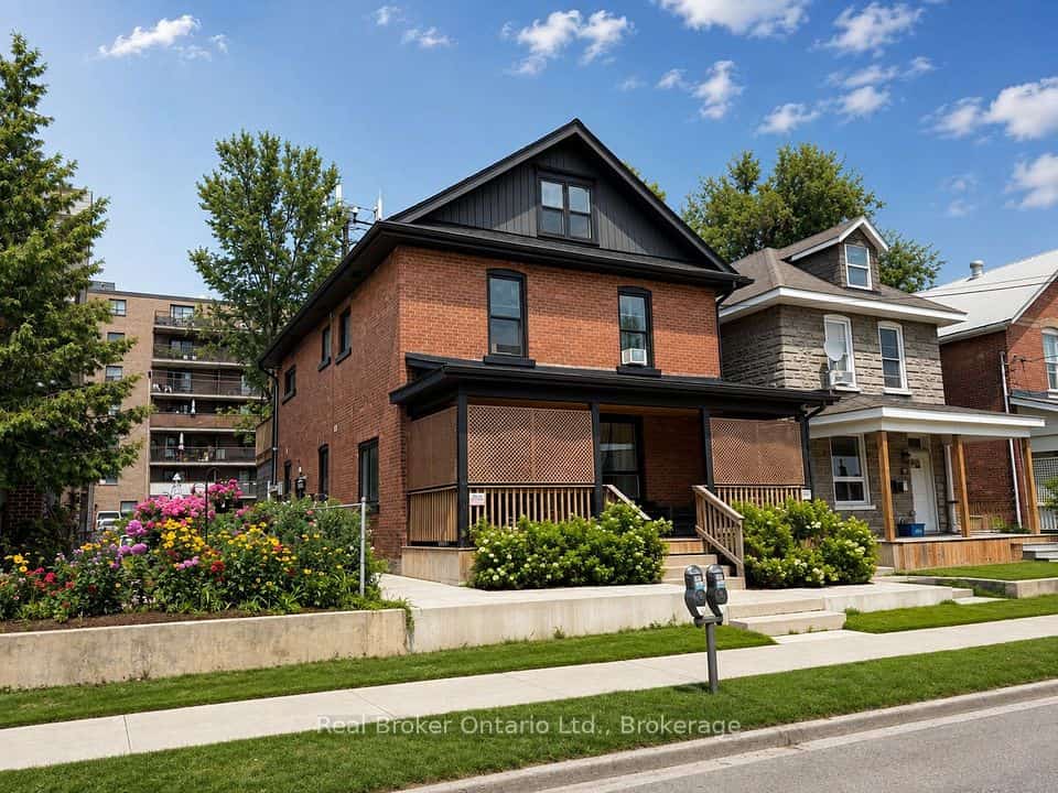 66 Nottawasaga Street, Orillia, ON L3V 3J4