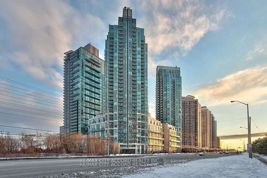 220 Burnhamthorpe Road W #1801, Mississauga, ON L5B 4N4