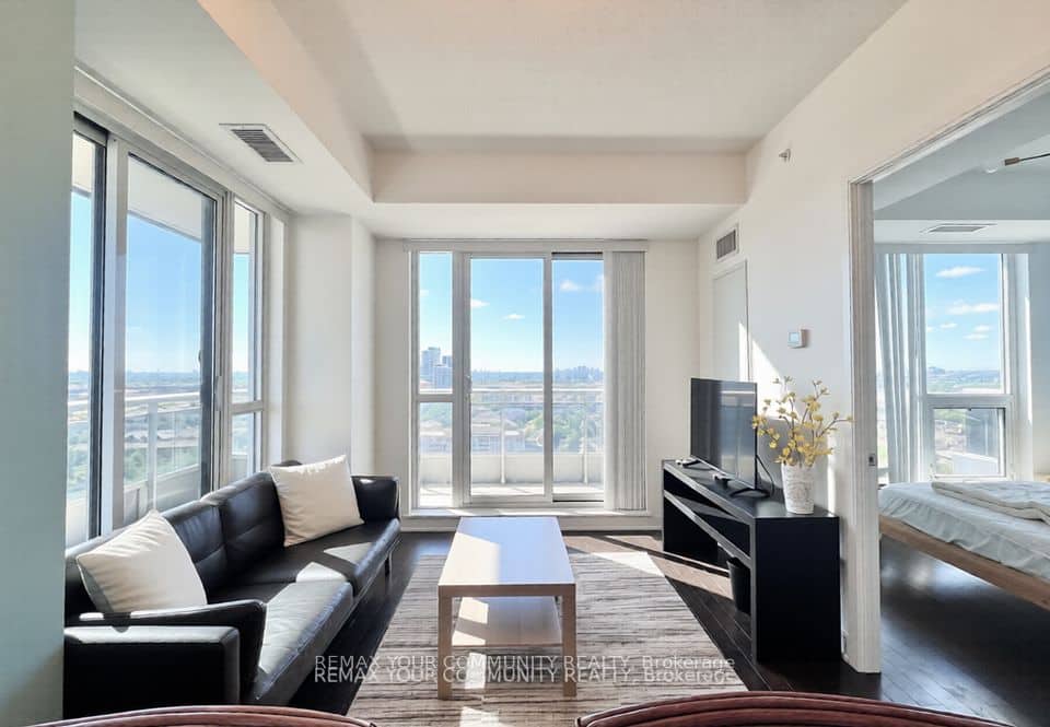 9201 Yonge Street, Richmond Hill
