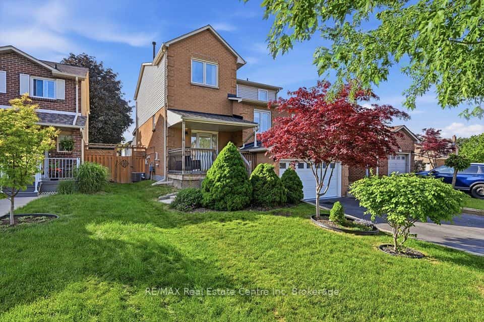 580 Clover Park Crescent, Milton, ON L9T 4W1