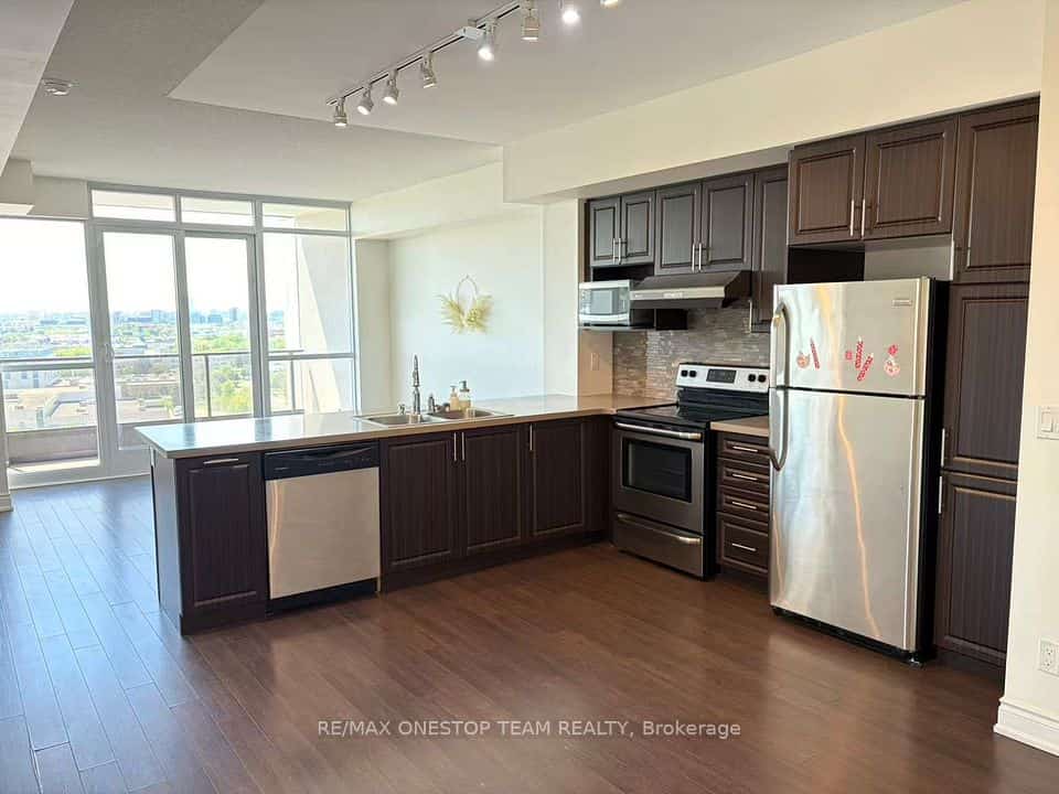 89 South Town Centre Boulevard #1605, Markham, ON L6G 0E8