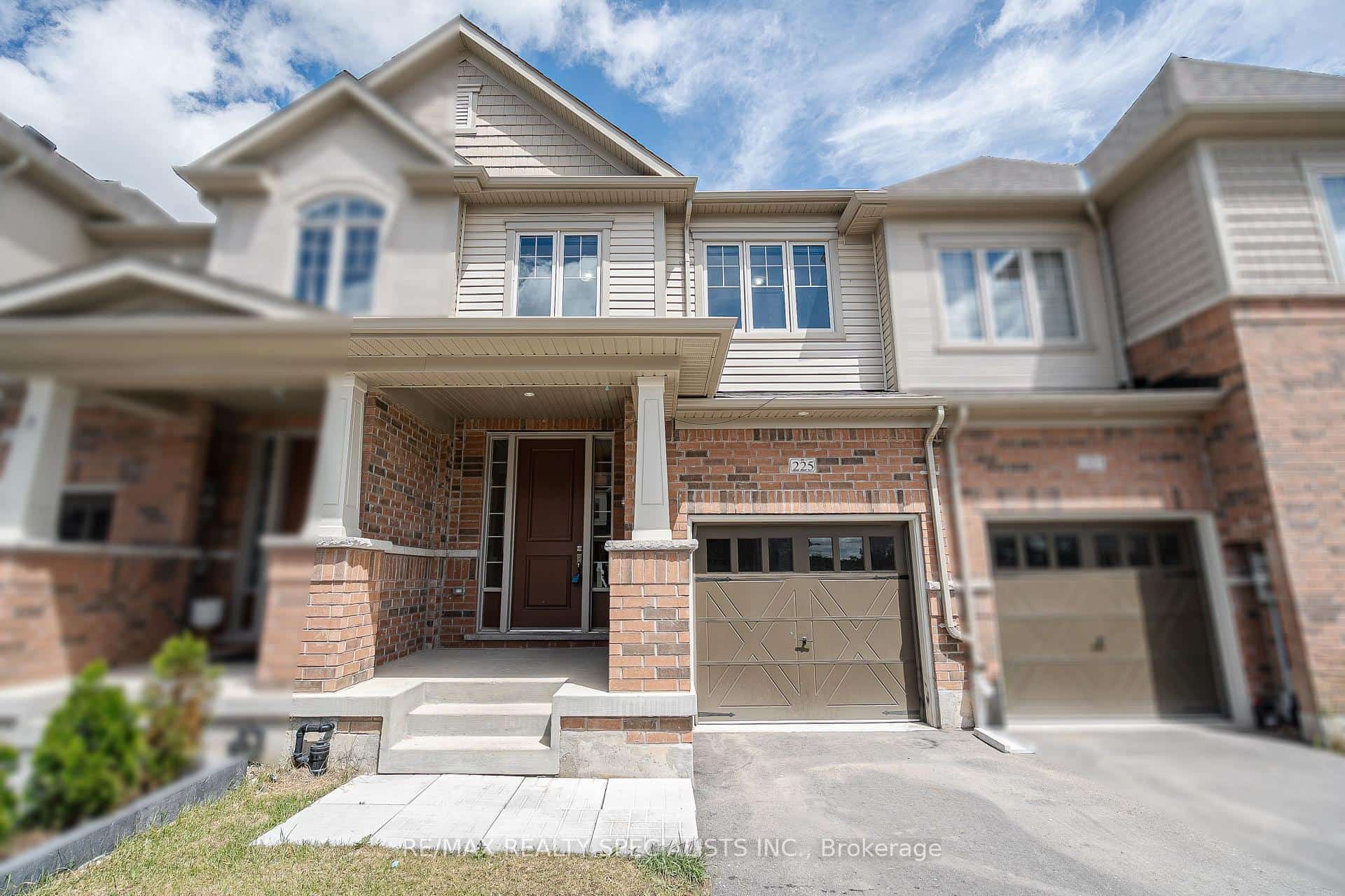225 Broadacre Drive, Kitchener, ON N2R 0S6