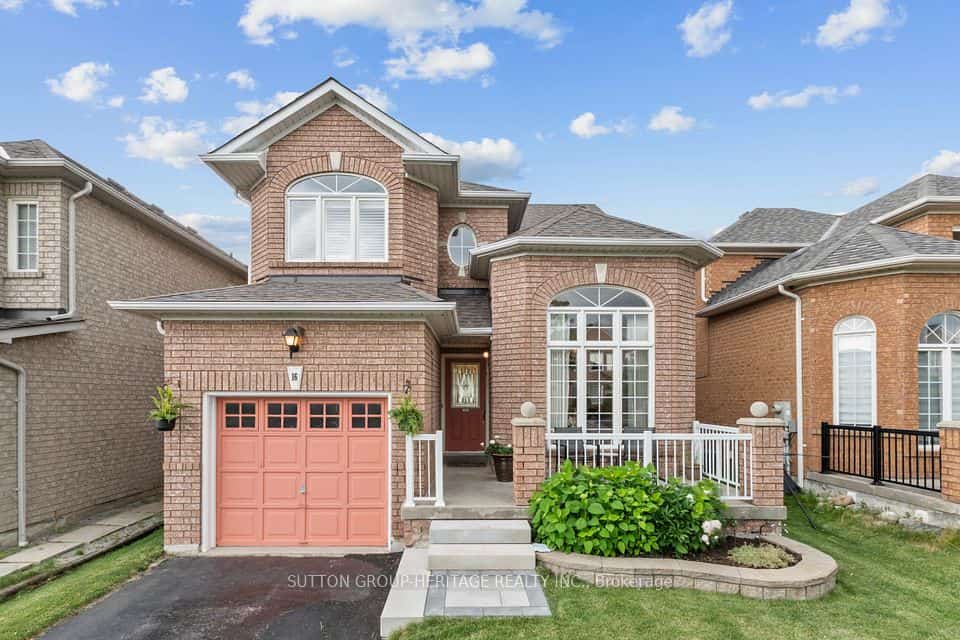 16 Nobbs Drive, Ajax, ON L1T 4L9