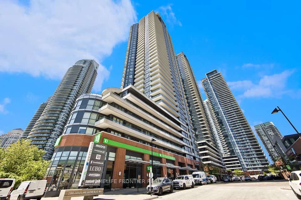 2212 Lakeshore Boulevard W, Toronto