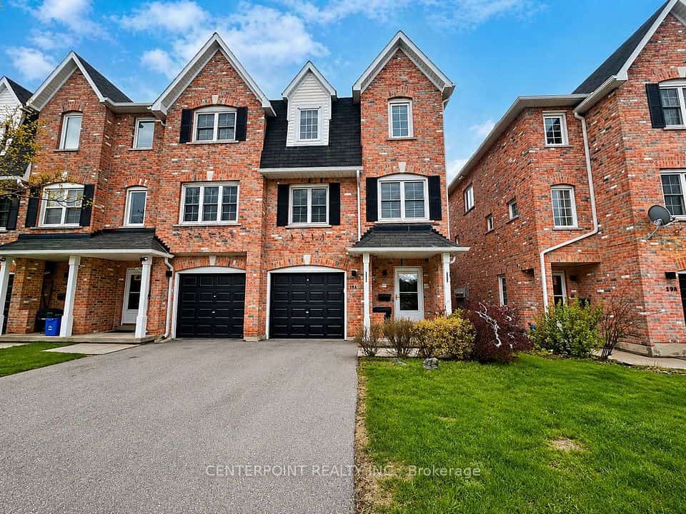 81 Northern Heights Drive #18A, Richmond Hill, ON L4B 4C9