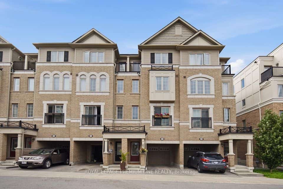 2691 Deputy Minister Path, Oshawa, ON L1L 0M7