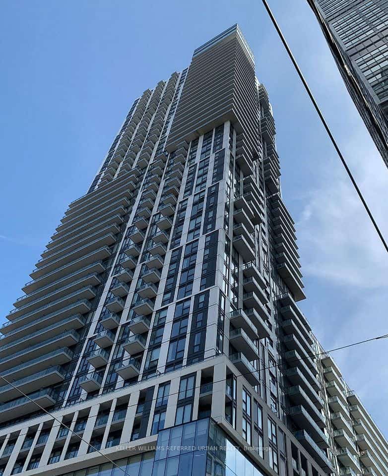 251 Jarvis Street E #4702, Toronto, ON M5B 2C2