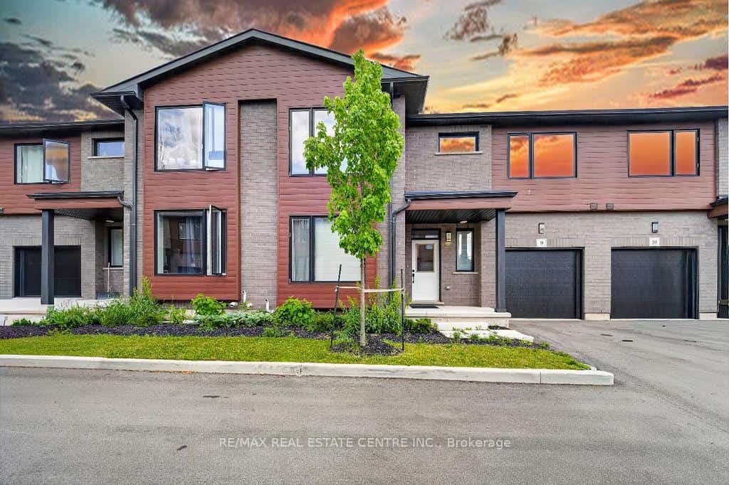 264 Blair Road #9, Cambridge, ON N1S 4K9
