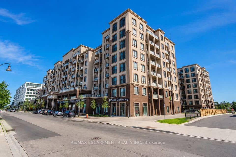 2486 Old Bronte Road, Oakville