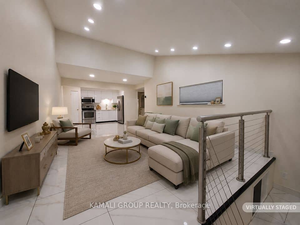 262 John Garland Boulevard, Toronto