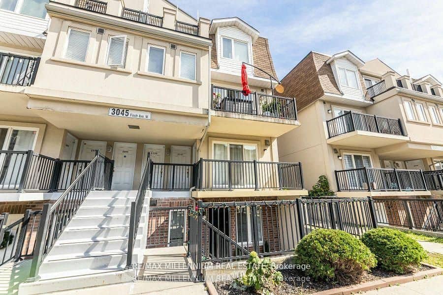 3045 Finch Avenue W, Toronto