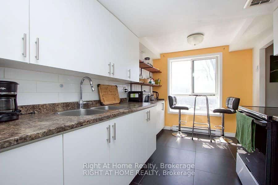 53 Taunton Road E #79, Oshawa, ON L1G 3T6